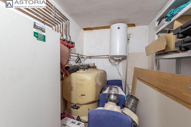 Foto 490b4d00-1818-424b-bd39-046d7f95af90. Haus mit heizung parking pool in Barrio de la Vega Monachil