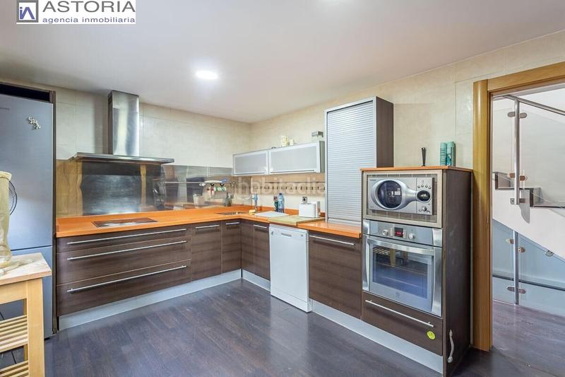 Foto 832c9a20-4e69-46e4-927b-9739bd9d6a46. Haus mit heizung parking pool in Barrio de la Vega Monachil