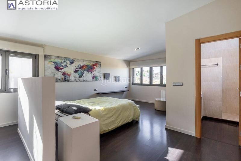 Foto ffd8ef3a-a662-4b0c-924f-d36f44ca1803. Haus mit heizung parking pool in Barrio de la Vega Monachil