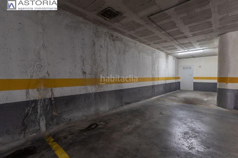 Foto d71f37e7-0247-4e58-b0dc-a9920344ac4c. Aparcament cotxe a Fígares Granada