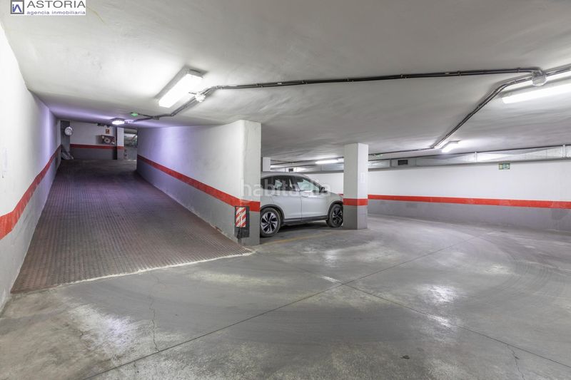 Foto 5df0f023-5fd2-4858-9811-395f5f9a18b7. Aparcament cotxe a Fígares Granada