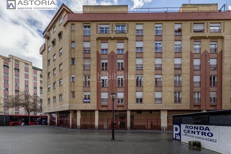 Foto 0f4b66c5-3c2d-4176-89a4-e82ddecd50c7. Pis amb aparcament a Fígares Granada