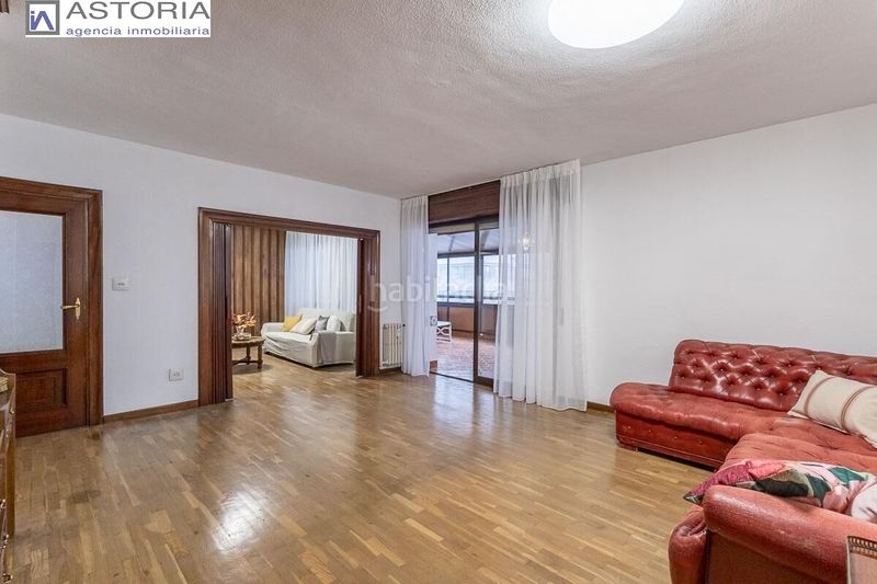 Foto 08dbaf0d-fd07-4132-8775-be742f90f957. Pis a San Ildefonso Granada