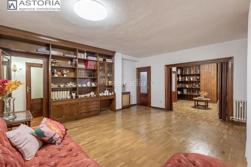 Foto 4930b647-733a-41f2-b1fa-06e23a61c6b2. Pis a San Ildefonso Granada