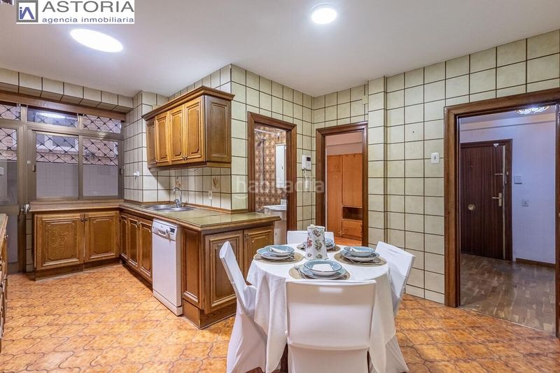 Foto f44e2893-82a7-4d33-8be8-0e6d51e56f73. Pis a San Ildefonso Granada