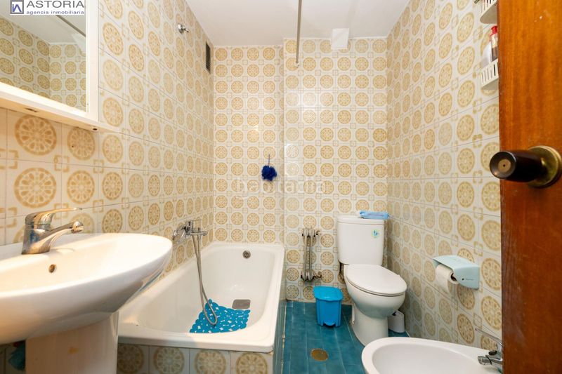 Foto 4020bb02-21b0-47a8-8c71-73139c349bef. Pis a Pajaritos Granada