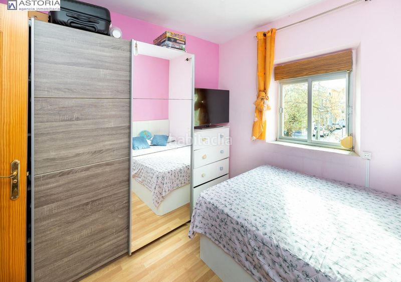 Foto 3edfcf90-2e73-4ee1-bb6a-45b8d93ca851. Pis a Barrio de Zaidín Granada