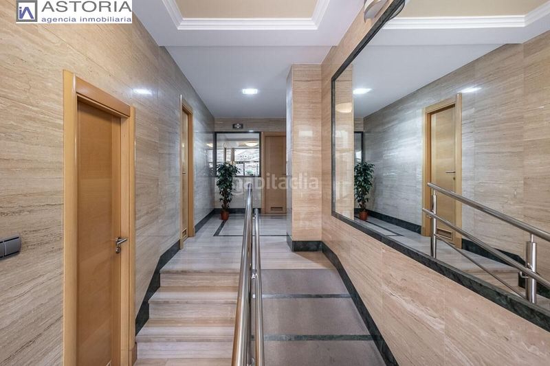 Foto 5e3b8505-4a27-4cad-88d9-13c23a578a7f. Pis amb aparcament a Pajaritos Granada