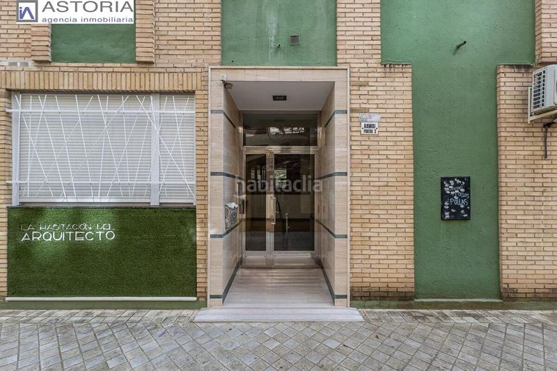 Foto c11ed1a4-4e22-4e29-979c-d3c88c591488. Pis amb aparcament a Pajaritos Granada