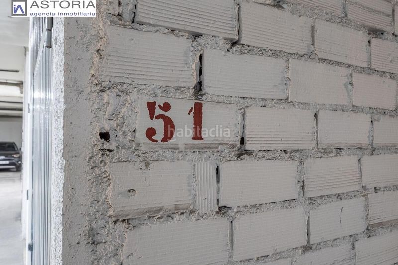 Foto f1c7b195-dcca-4b8b-a530-46ba0876331b. Pis amb aparcament a Pajaritos Granada