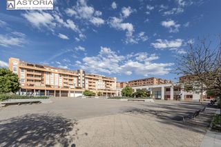 Aparcament cotxe a Calle Calle Recreativo de Granada