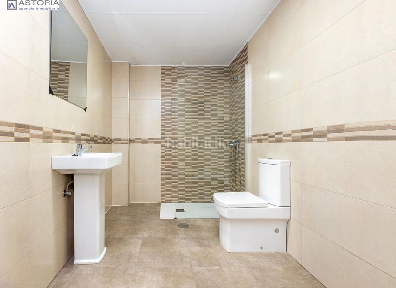 Foto 31ee28c3-9e37-4bc8-bd24-1191e1289ace. Pis a Fígares Granada