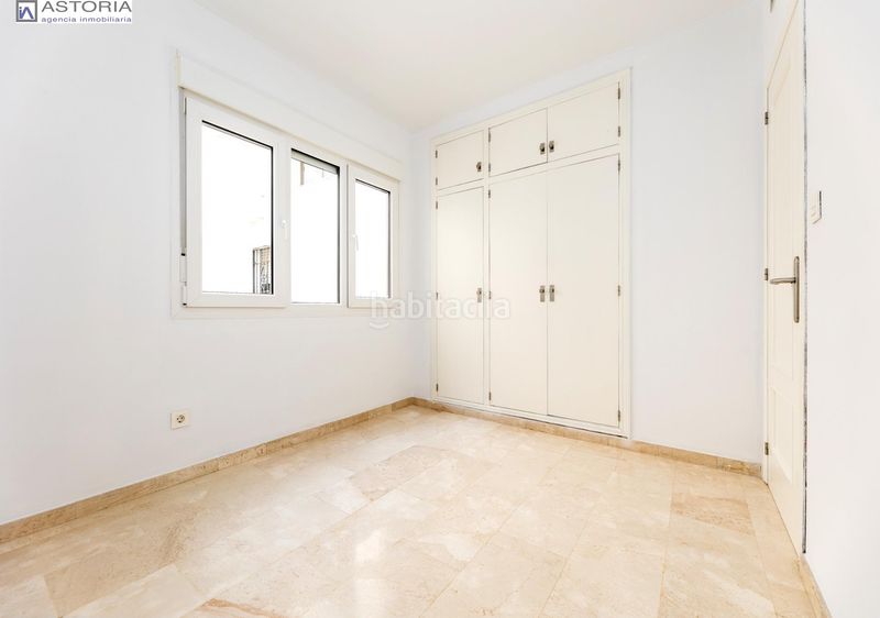 Foto fbafb613-12f0-4143-82f4-acb7a0eeb335. Pis a Fígares Granada