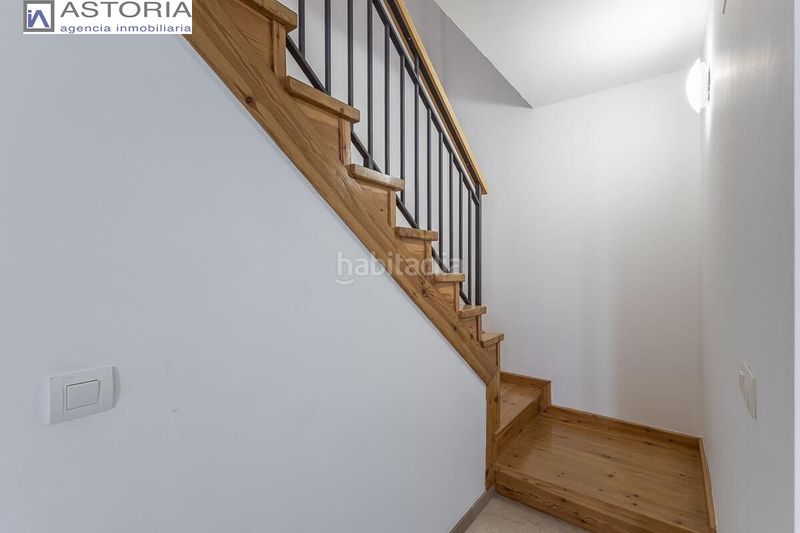 Foto 98306c67-ccaf-4935-891c-198fbe65cfe2. Dúplex a San Ildefonso Granada