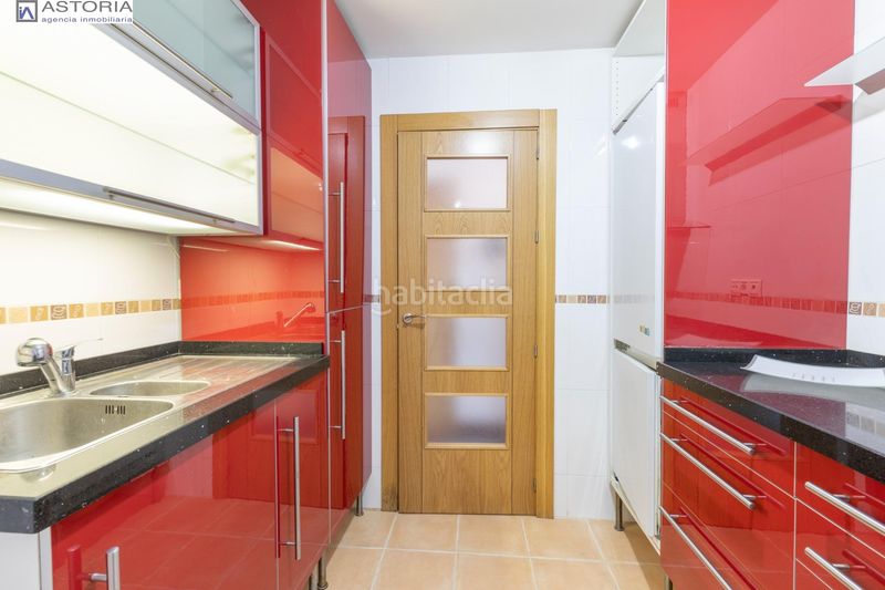 Foto a10e4536-8d73-4d62-9343-82ebc05bd6fe. Piso  con cochera en Barrio de la Vega Monachil