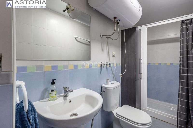 Foto c5a435b7-159c-4754-8b63-b1d5cf20de57. Flat with heating parking in Barrio de la Vega Monachil