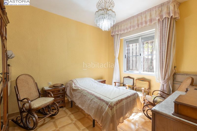 Foto c027987f-eab5-4417-9029-2e1e7954bb43. Casa amb aparcament a San Miguel Armilla
