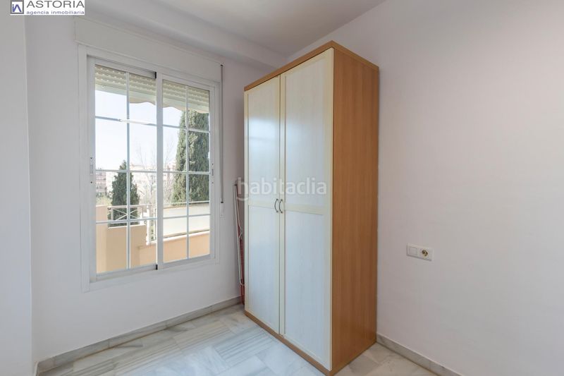 Foto ea10dca5-97d9-48a0-b6ed-e5c8c195a52b. Pis amb calefacció a Angustias - Chana - Encina Granada
