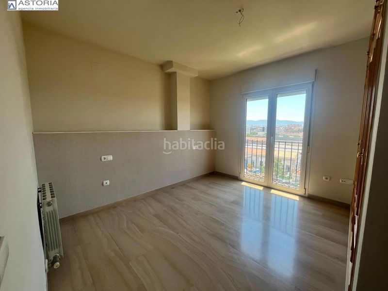 Foto a578f3c5-58e9-4f4e-99a3-615b1f801ff1. Rent flat in calle gorrión 1 in Pajaritos Granada