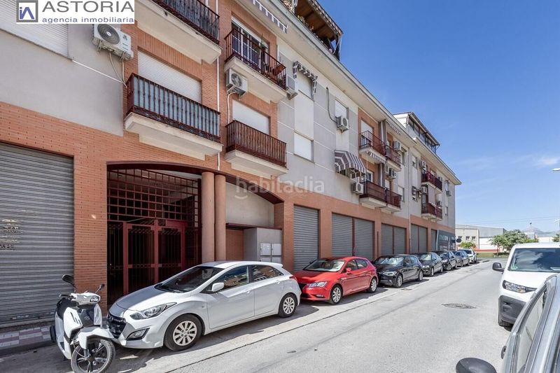 Foto 0658c6e9-d83c-44e6-9fe3-0ba516a2851e. Pis amb aparcament a Albolote