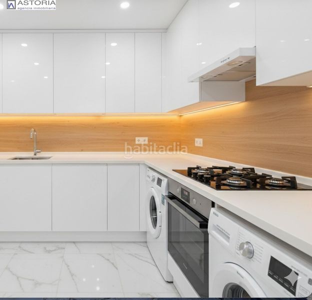 Foto 621458fa-5f85-48d7-b5c9-932f190509c0. Dúplex oportunidad ! duplex en Gójar
