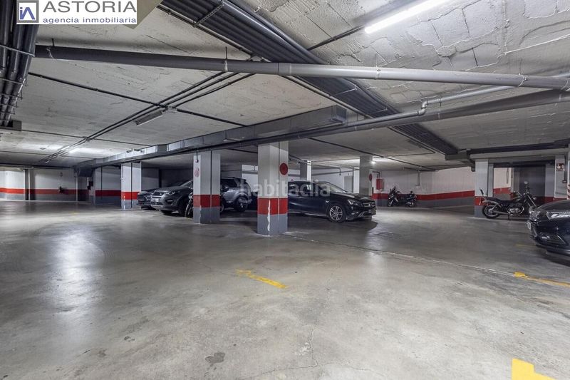 Foto bed9293f-a2ae-45a7-8ba4-7eebf0013f5c. Posto auto in San Miguel Armilla