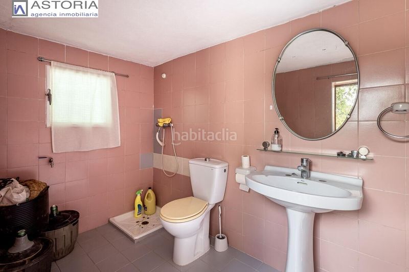 Foto c23db6b2-f56a-4d0c-b295-75581cf42121. Casale in Barrio de la Vega Monachil