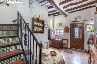 Maison jumelée  Alhacaba. Casa adosada en cuesta de alhacaba