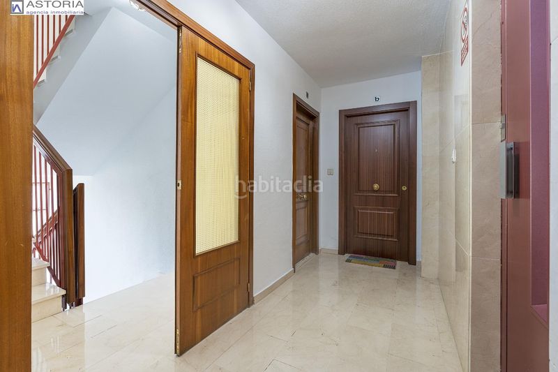 Foto fe05a80f-00b3-435e-b401-1e24fb21f4cb. Pis amb calefacció a San Francisco Javier Granada