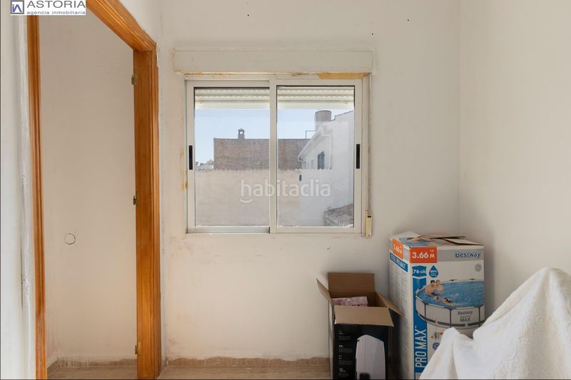 Foto 540a8c01-e2db-45ad-9636-09efed8326a7. Casa amb aparcament a La Zubia Ciudad Zubia (La)