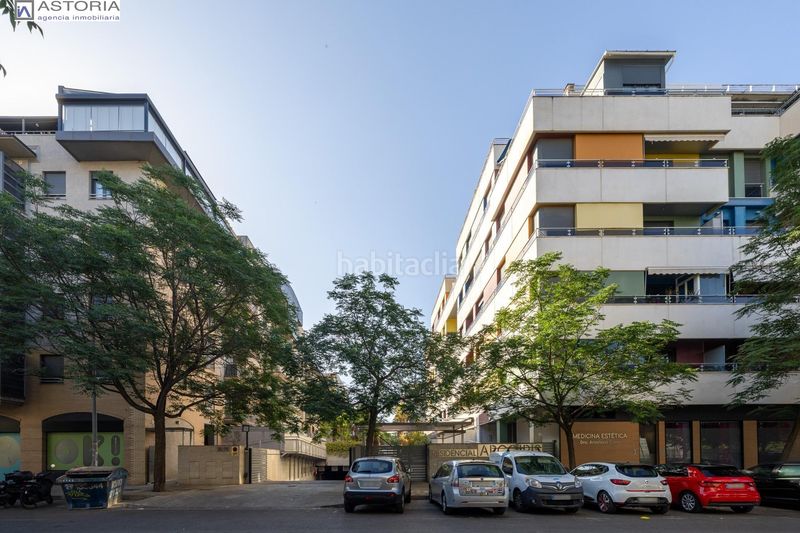 Foto 542dd4b6-a59b-48c4-baca-d2962ba85a5e. Planta baixa amb calefacció aparcament piscina a Granada