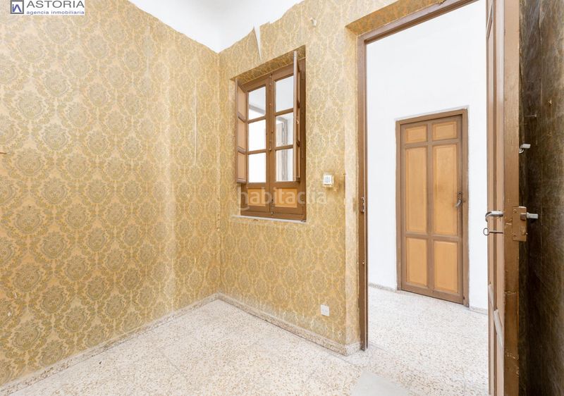 Foto 467a4065-5674-4718-89b9-3aa17b302e93. Àtic a Centro - Sagrario Granada