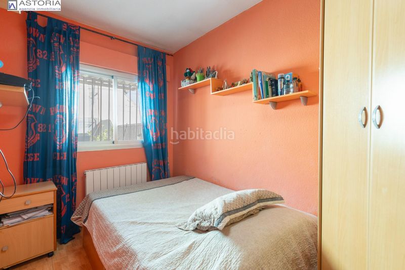 Foto b656ea9b-751b-4fee-85d5-76442d473bf1. Casa aparellada amb calefacció aparcament a Poniente Armilla