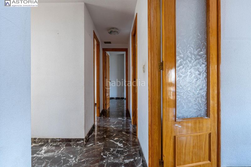 Foto ad4a1a8e-2303-4762-9758-90ea08c9c194. Pis amb calefacció a San Ildefonso Granada