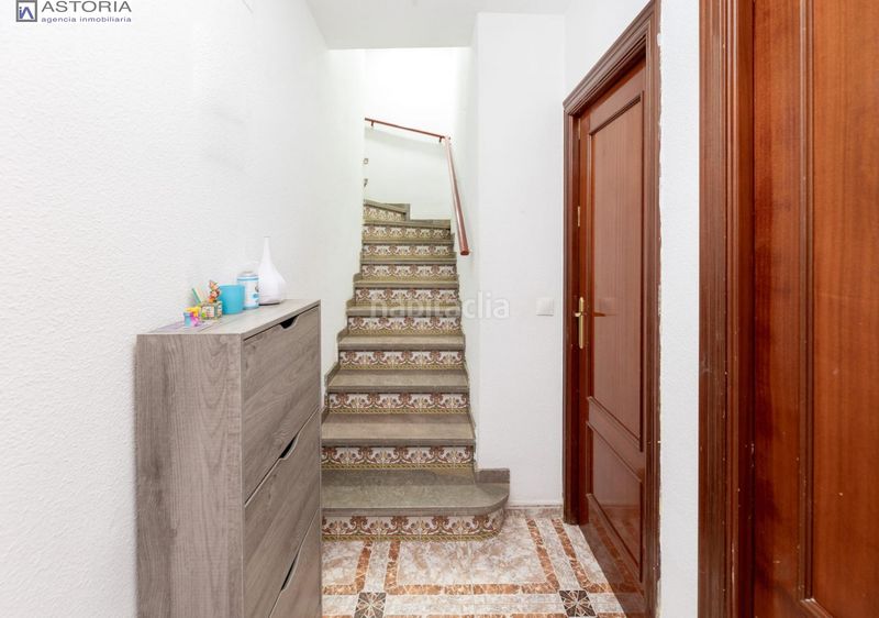 Foto c78e5b5e-331c-4c44-a28d-f831a18d0792. Duplex con parcheggio in Ogíjares