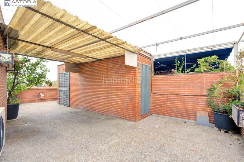 Foto db02f358-9329-45d4-b978-0a9b73b37dc1. Àtic a calle calle cristóbal de morales 34 a Joaquina Eguaras Granada