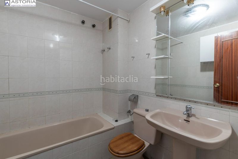 Foto 9290fd81-c268-4c76-8086-5b1485312be5. Pis a Pajaritos Granada