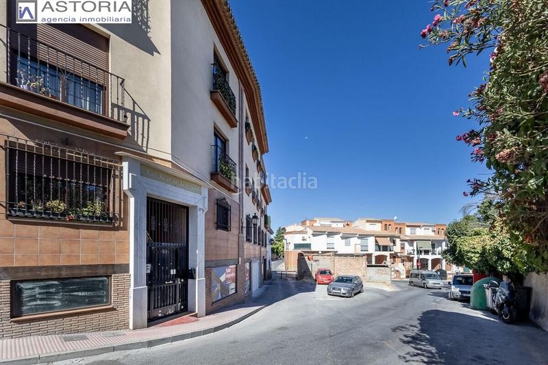Foto 93ee2634-b628-40c2-ae39-f876672a9b8d. Pis amb aparcament a La Zubia Ciudad Zubia (La)