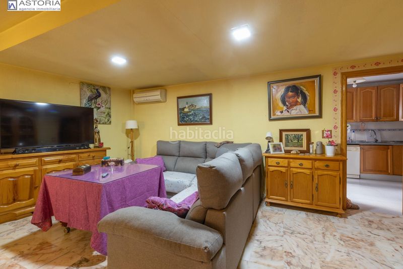 Foto 601a022d-4b9a-4521-8893-8371a31e3ec4. Casa adossada amb calefacció aparcament a Gójar