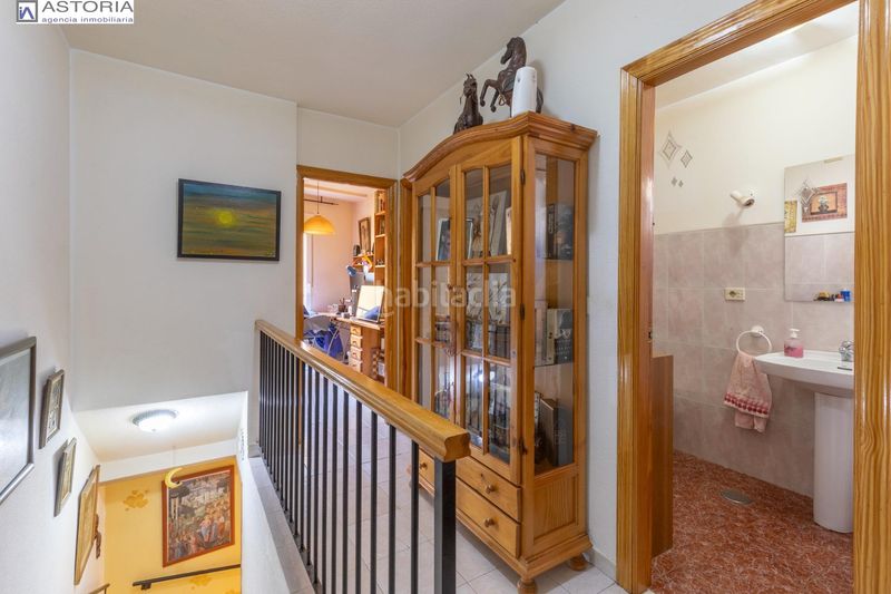 Foto dd19e8f4-193b-420a-802f-1d4b33e5afd1. Casa adossada amb calefacció aparcament a Gójar