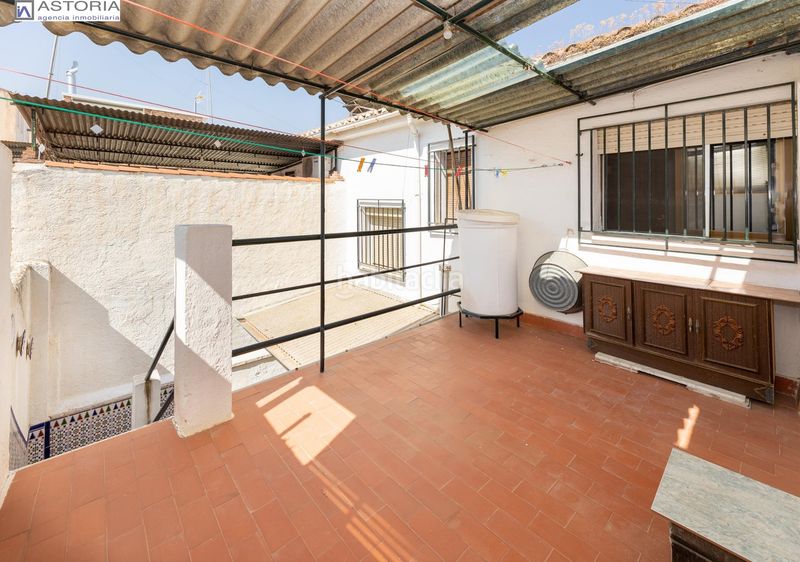 Foto 4dc1a9c8-def8-4665-b53e-597999555eb4. Casa  en venta en San Antón Armilla