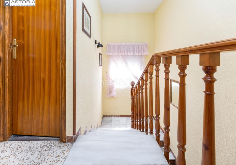 Foto fa0a23c3-8b86-4b89-94e0-87da8b7a4bbf. Casa  en venta en San Antón Armilla