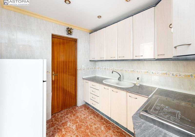 Foto fe440281-b19f-46fc-a9da-d223f43cc144. Casa  en venta en San Antón Armilla
