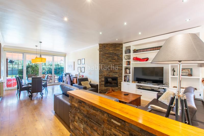 Foto 5657494e-d1f6-4e26-a254-21aad3f37331. Chalet magnífico chalet 100% eficiente rodeado de naturaleza con vistas panorámicas a la increíble sierra en Guadarrama