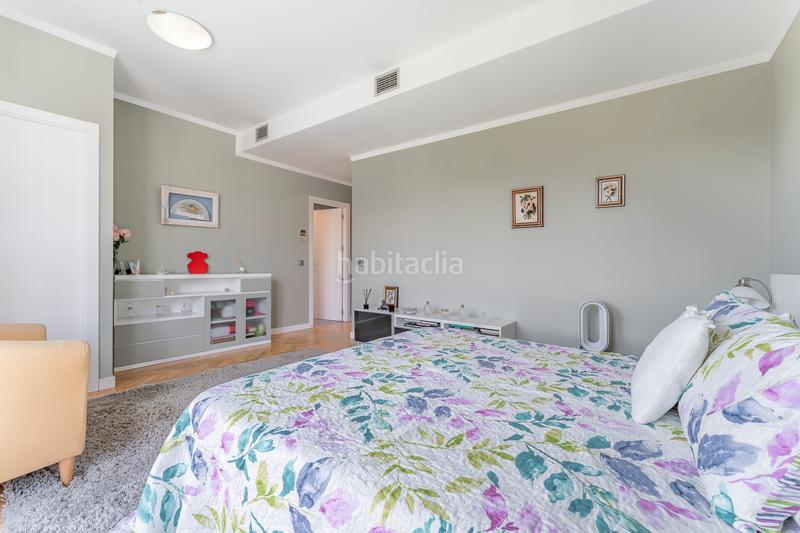 Foto 0dc51d6a-f825-4c7b-8f0b-6ae773f0f187. Chalet avec chauffage parking piscine dans El Guijo-Colonia España Galapagar