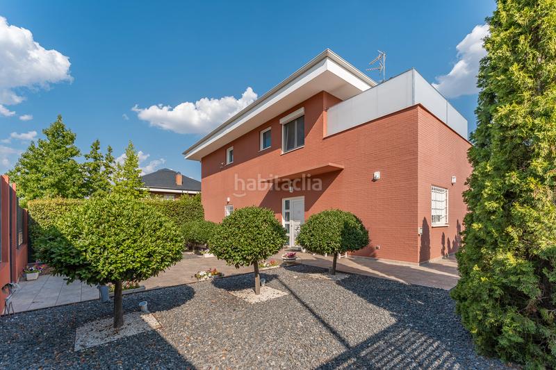 Foto 2bec47cd-0646-419d-9ced-92f9ce5b0870. Chalet avec chauffage parking piscine dans El Guijo-Colonia España Galapagar