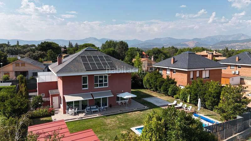 Foto 2d35f9e4-3ac4-4f72-857b-c2265c8ef0f6. Chalet avec chauffage parking piscine dans El Guijo-Colonia España Galapagar