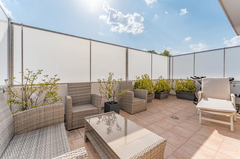 Foto 45da14b8-25e6-498f-89c3-2aac1dfd24dc. Chalet avec chauffage parking piscine dans El Guijo-Colonia España Galapagar