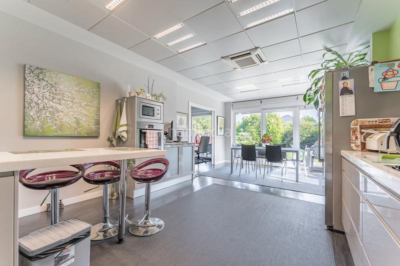 Foto f06c6cc3-bfda-41b2-87f9-4dc12829fefb. Chalet avec chauffage parking piscine dans El Guijo-Colonia España Galapagar