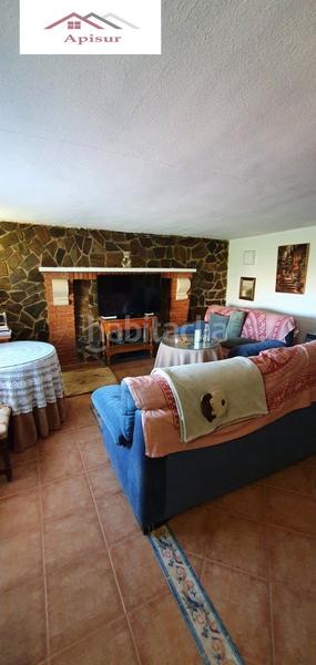 Foto fae4ab7c-93e7-46f2-bcf1-eb94d5410d15. Mas avec piscine dans Ctra. Circunvalación - La Magdalena Jaén